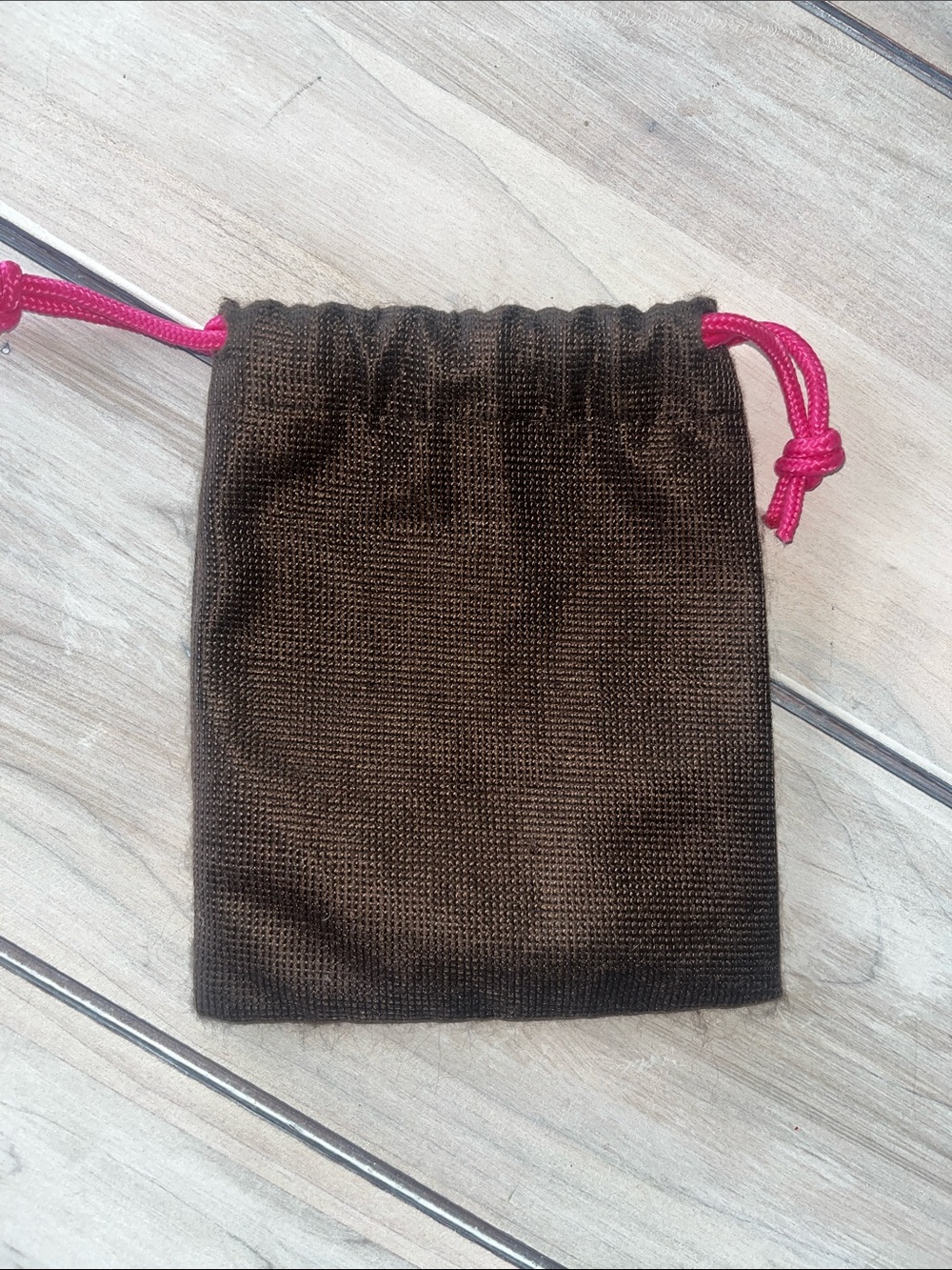 kate spade brown pouch with pink drawstrings - Picture 2 of 4
